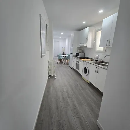 2 Rooms Con Terraza Malaga Exterior photo
